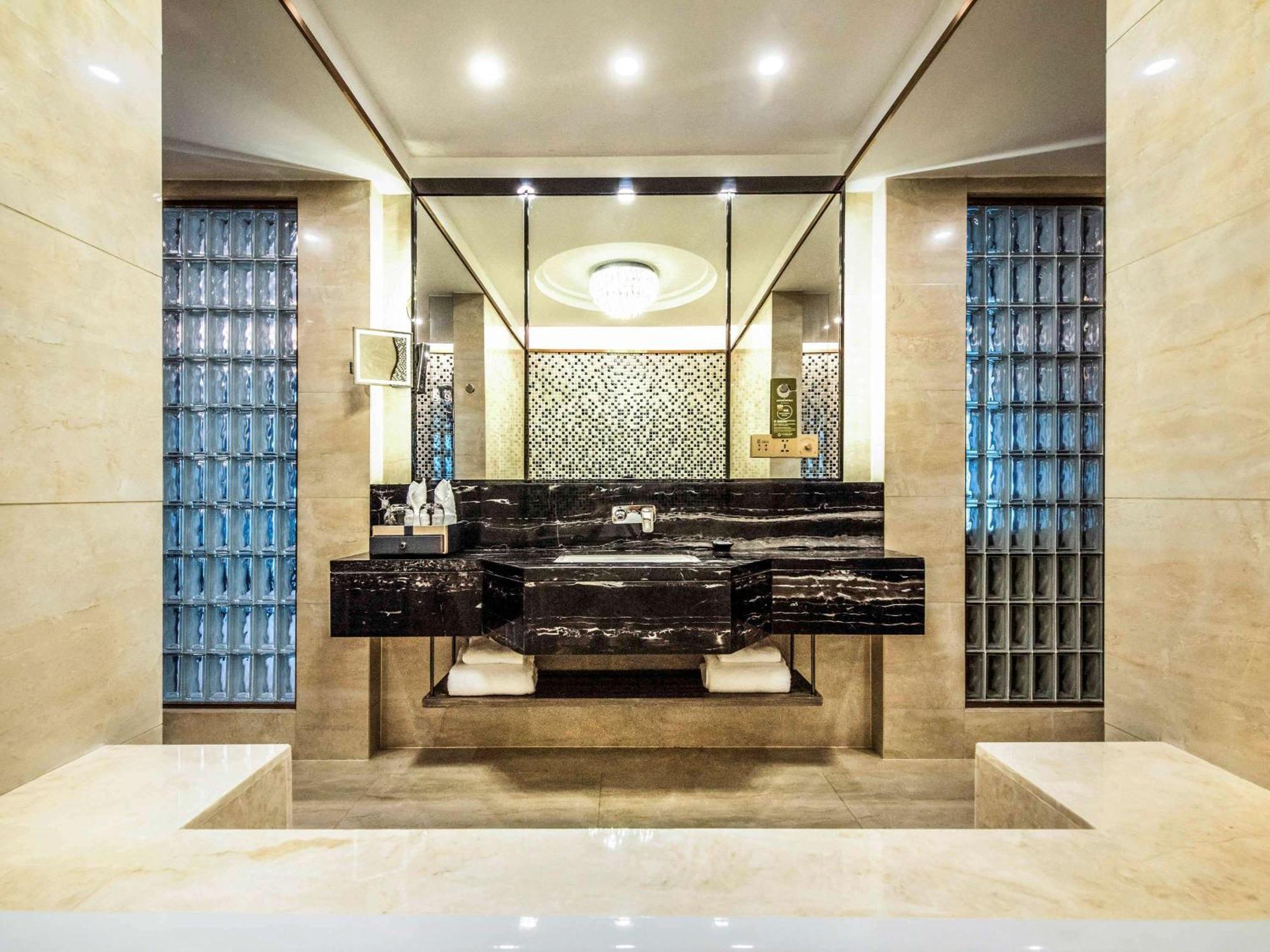 Mercure Chongqing Downtown Kültér fotó